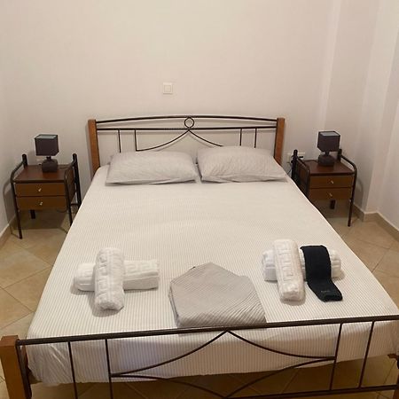 Alexis Apartments ไปโลส ภายนอก รูปภาพ