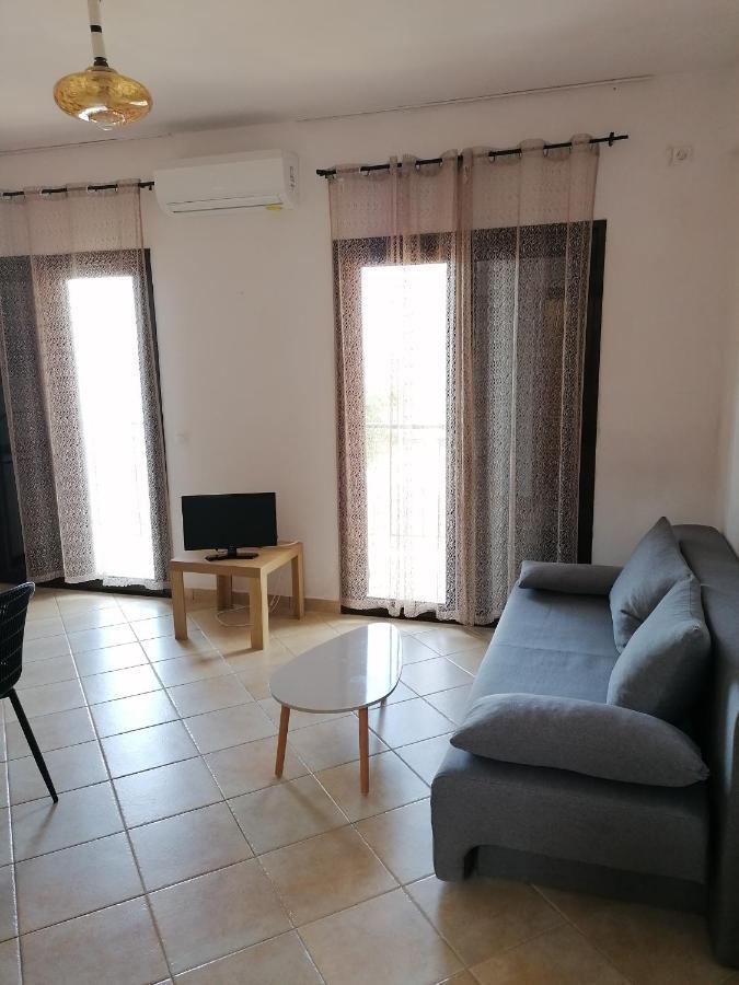 Alexis Apartments ไปโลส ภายนอก รูปภาพ