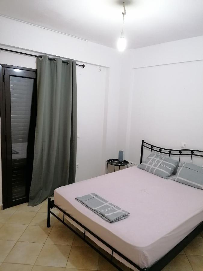 Alexis Apartments ไปโลส ภายนอก รูปภาพ